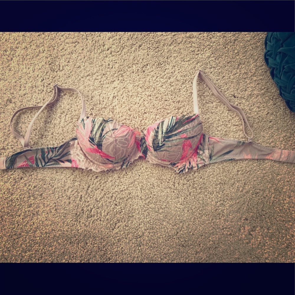 A tan and pink bra